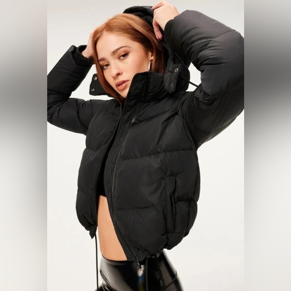 Jackets & Blazers - Good American puffer size 2. NWT